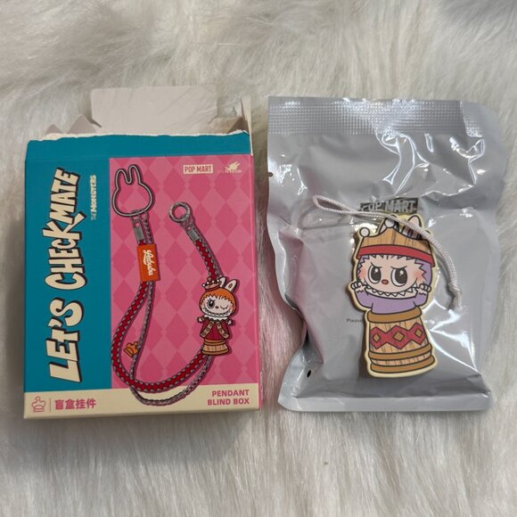 Labubu The Monsters Let's Checkmate Pendant Blind Box - Bishop - Picture 2 of 4